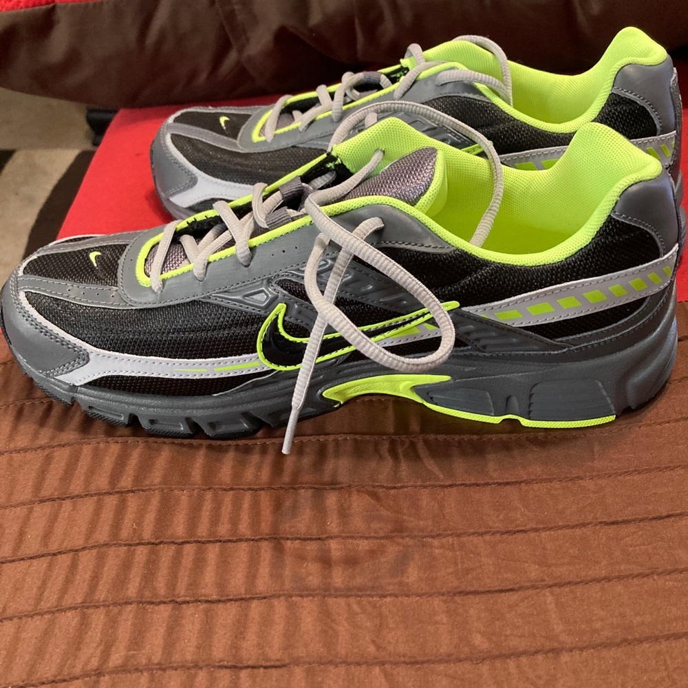 Men’s Nike Sneakers